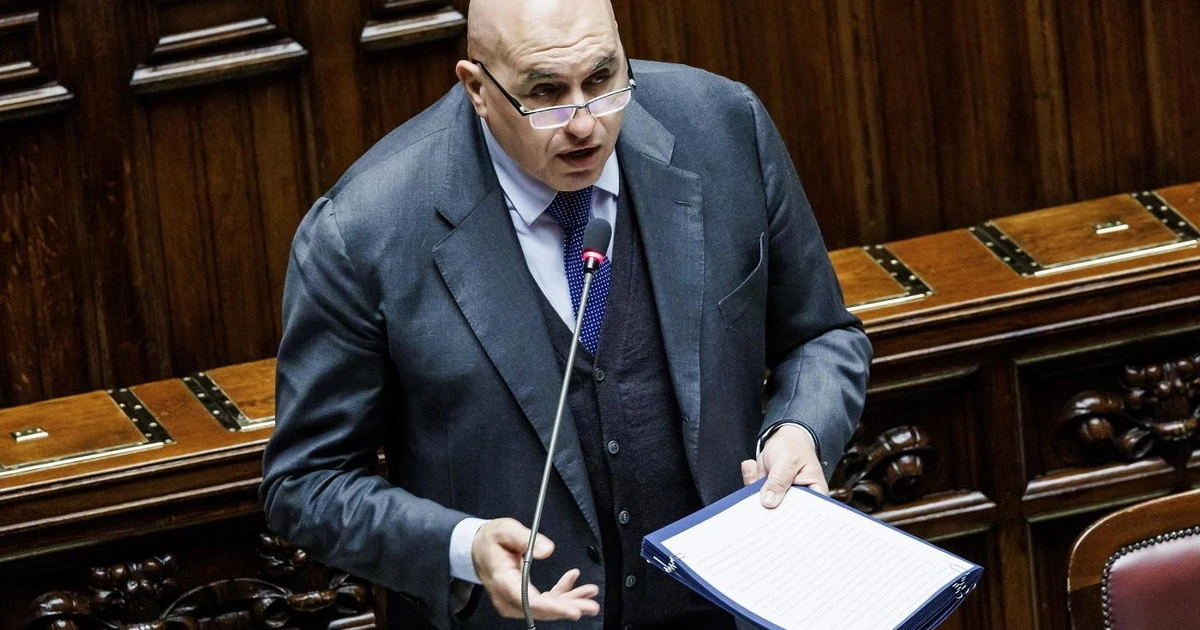 Caro Crosetto, attento ad armare gli azeri