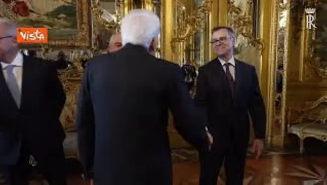 Leggi l'articolo: Mattarella riceve Meloni e i Ministri al Quirinale in vista del Consiglio Europeo