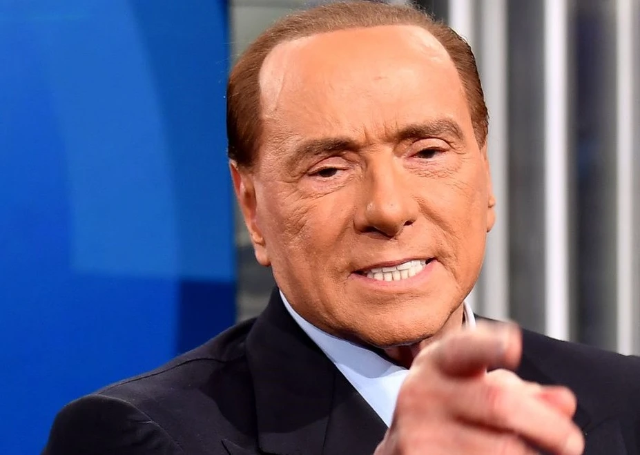 Silvio Berlusconi: "Dovete andare ai funerali". I diktat ai candidati per vincere le elezioni