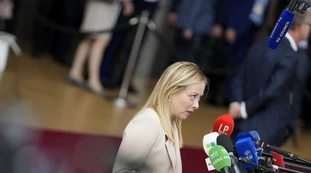 Meloni, "perché non sono delusa": schiaffo alla sinistra dopo il summit Ue