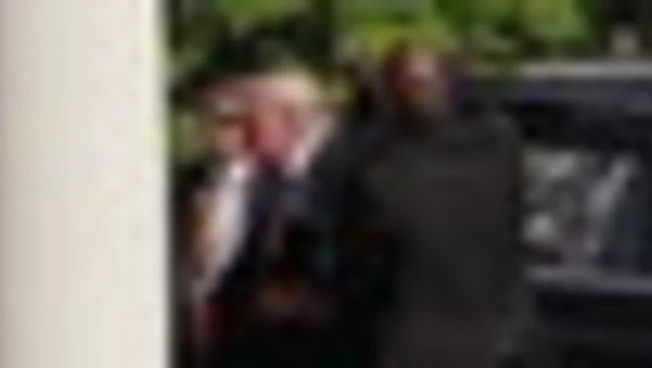 G7, Donald Trump è arrivato a Evian