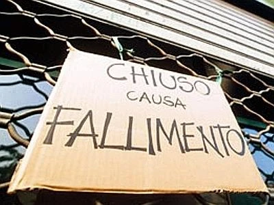 Allarme di Confcommercio: "Imprese allo stremo, il 2014 non sarà l'anno della ripresa"