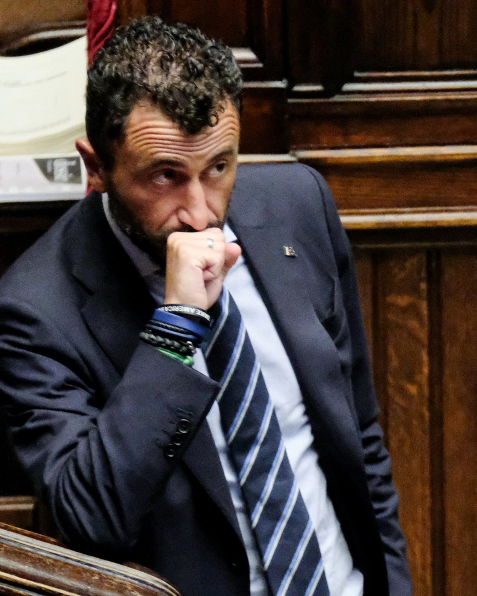 FdI espelle Emanuele Pozzolo: l'ora delle decisioni