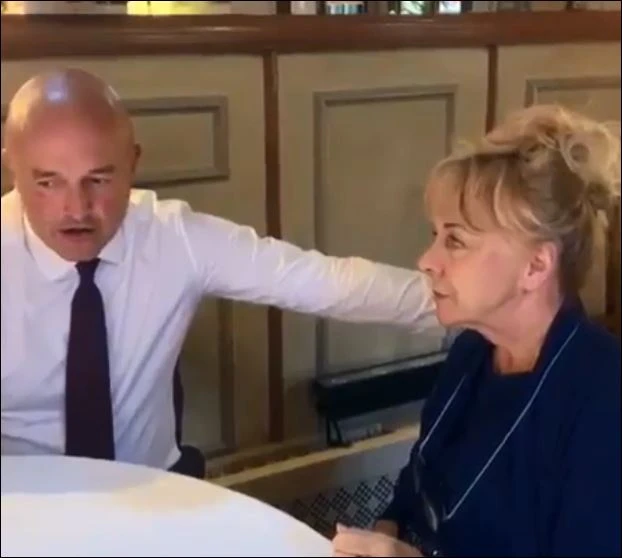 Nadia Toffa, le parole della mamma a Gianluigi Nuzzi: "Cosa c'era nel suo computer", coraggio da guerriera