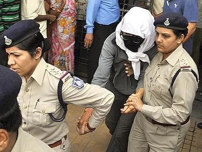 India, nuovo caso di violena sulle donne Giovane fotoreporter stuprata da balordi