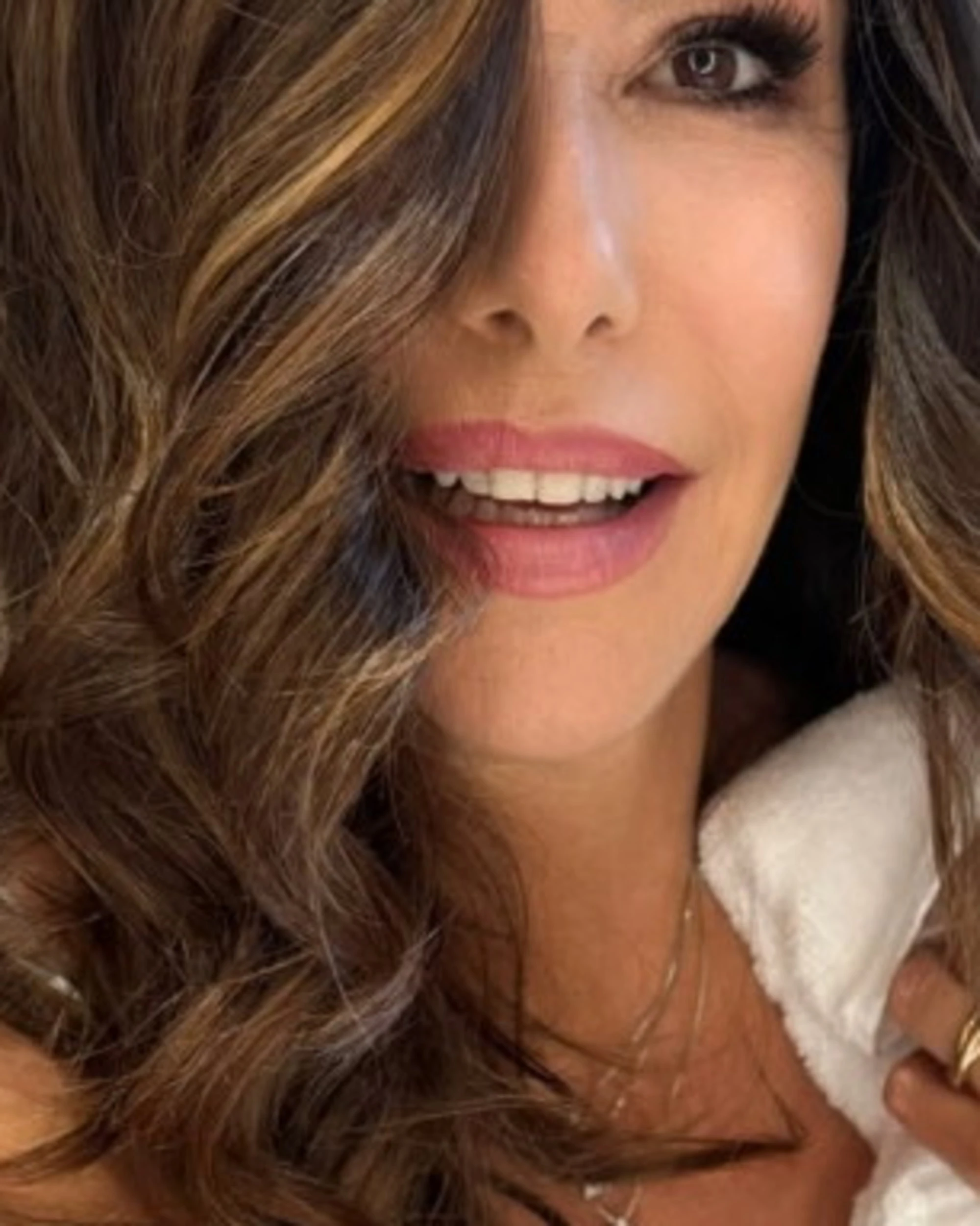 Emanuela Folliero, la foto in intimo sconvolge i social