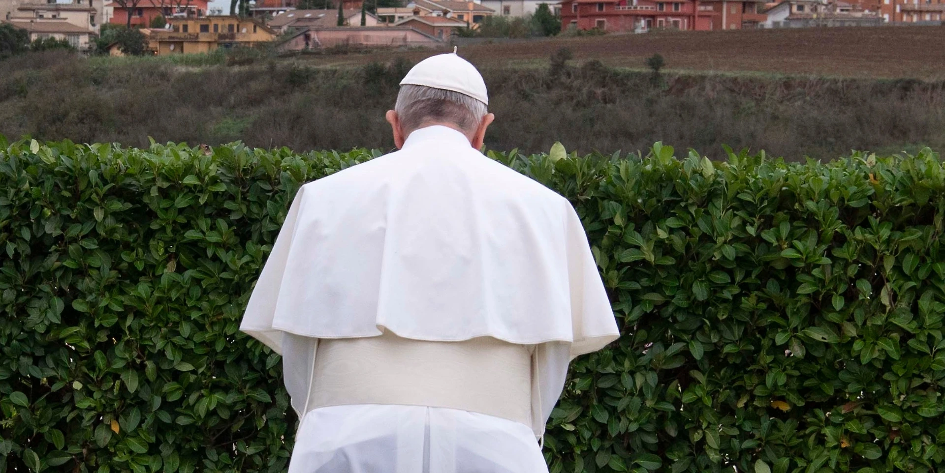 Papa Francesco, le prove del legame tra la sua Chiesa e la massoneria: un attacco durissimo