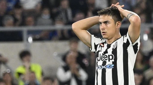 La Juventus ha "cancellato" Dybala, gira una voce: a chi va la sua maglia...