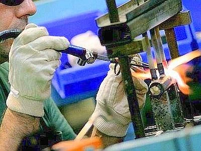 Industria, ordinativi -10% in un anno