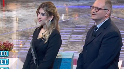 Affari Tuoi, colpo bassissimo di Thanat: come frega Martina, la puntata finisce in disgrazia