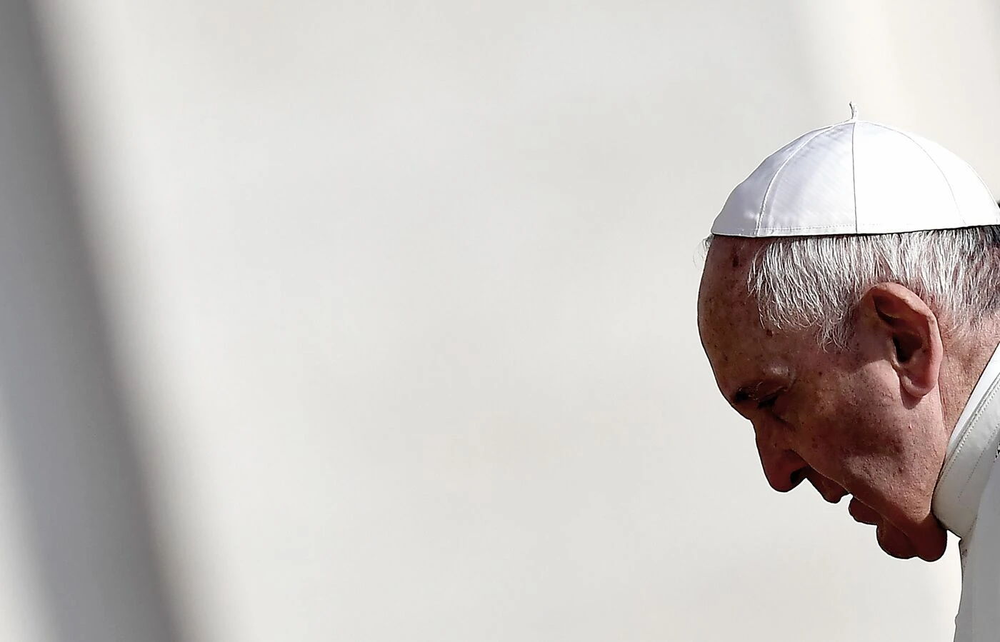 Papa Francesco fa indagare i gendarmi: operazioni sospette della Segreteria di Stato in Vaticano