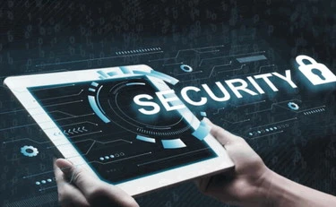 Governare il rischio digitale senza ostacolare lo sviluppo