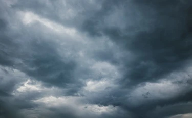 Meteo Giuliacci, tre perturbazioni in meno di 48 ore: temporali e vento, cosa sta per succedere