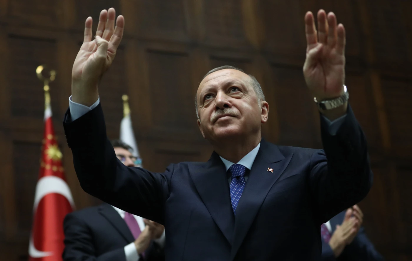 Siria, Recep Tayyip Erdogan e Mike Pence accordo raggiunto: "Deciso il cessate il fuoco"