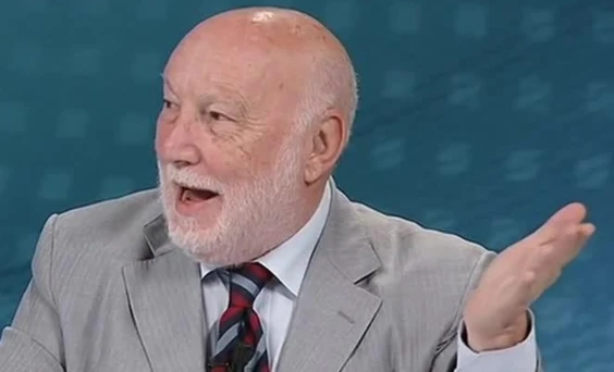 Domenico De Masi, la profezia a Omnibus: "Matteo Renzi calerà nei sondaggi, la sua virulenza non funziona"