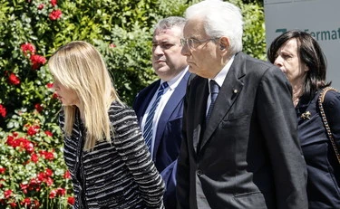https://media.liberoquotidiano.it/DfNEDF0-jow-zxtsTA1HYz97KQvwchU7WPFA7E7Sm9I/width:800/quality:90/aW1hZ2VzLzIwMjYvMDUvMTcvMTA1NTE4Mzk3LWE3N2EwZGU2LTMzMTMtNDEyNC04YzE4LTVlY2FmZDczOGZmMS5qcGc.webp