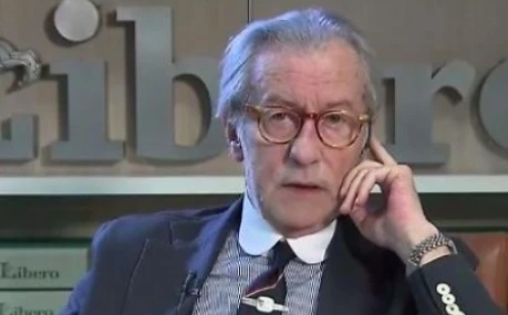 Vittorio Feltri sugli omosessuali: "Sì a nozze e adozioni, ma li chiamo fro*** perché..."