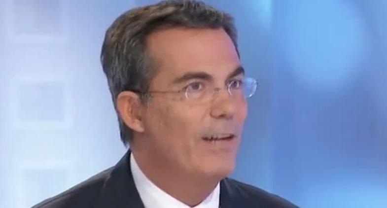 Giovanni Floris a L'aria che tira sul possibile tramonto di Matteo Renzi: "Chi rischia di sembrare"