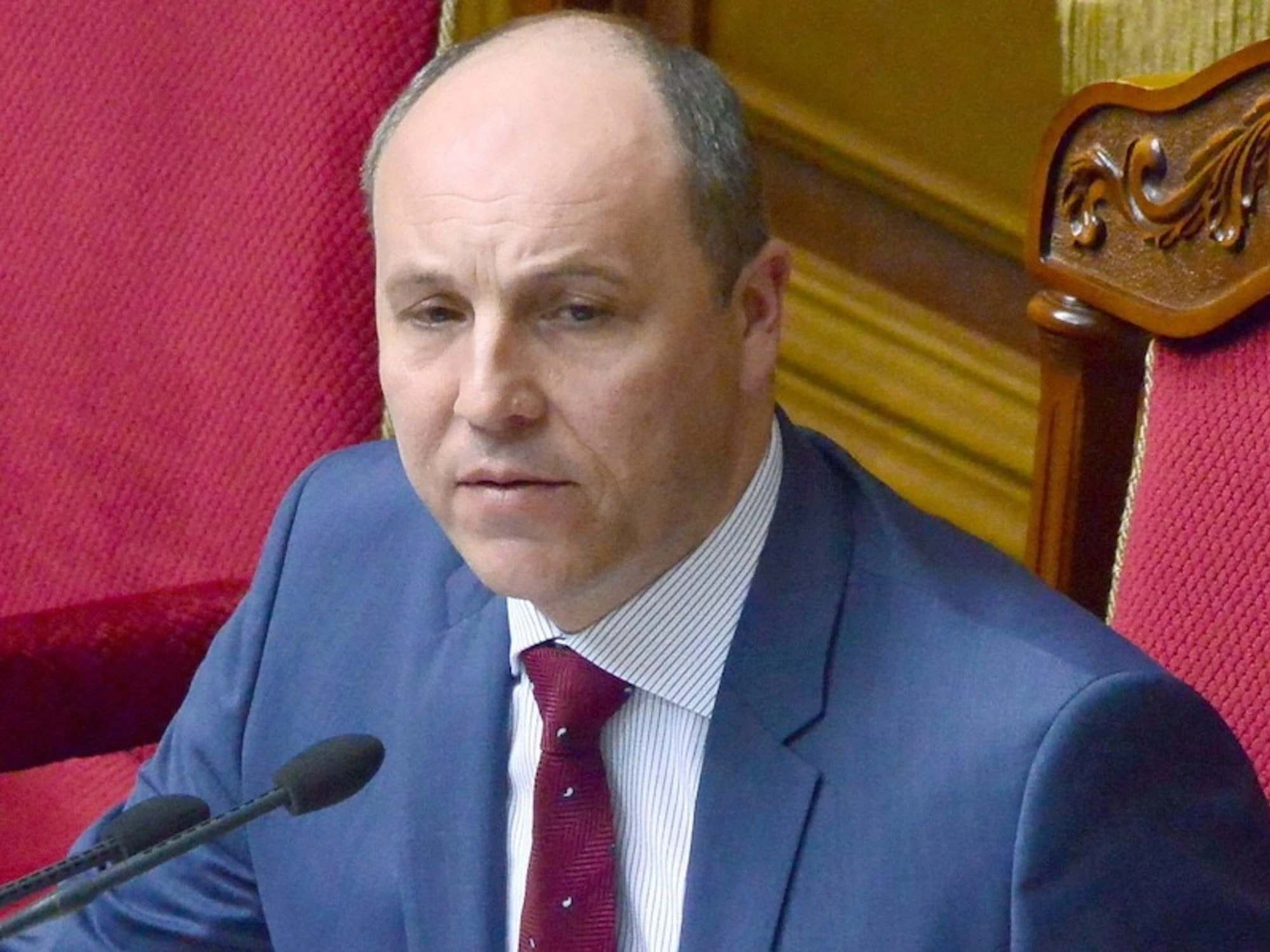 Ucraina, ucciso Parubiy, caccia all'uomo: "Killer travestito da corriere di Glovo"