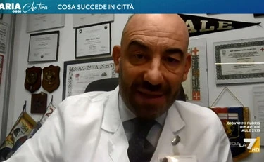 Matteo Bassetti, acqua frizzante e caffè: ecco come dimagrire