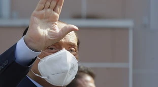 Coronavirus, Silvio Berlusconi: "Nuovo lockdown una catastrofe. Da Forza Italia tutti i voti per guarire l'Italia, non quelli per salvare Conte"