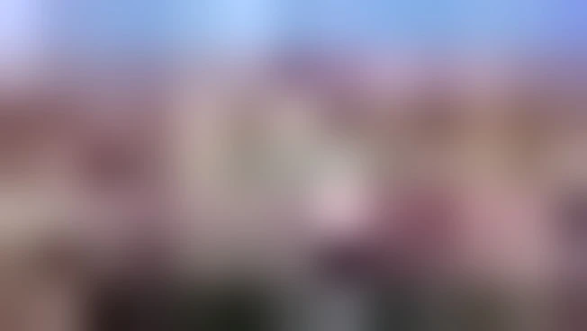 La messa del Papa a Beirut: "Libano rialzati e sii profezia di pace"