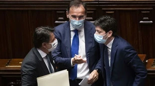 Commissioni, in Cdm succede di tutto: Roberto Speranza lascia per protesta