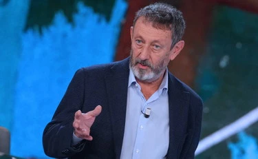 Mamdani, Michele Serra spiega cos'è la sinistra: "Pagano i ricchi, futuro radioso!"