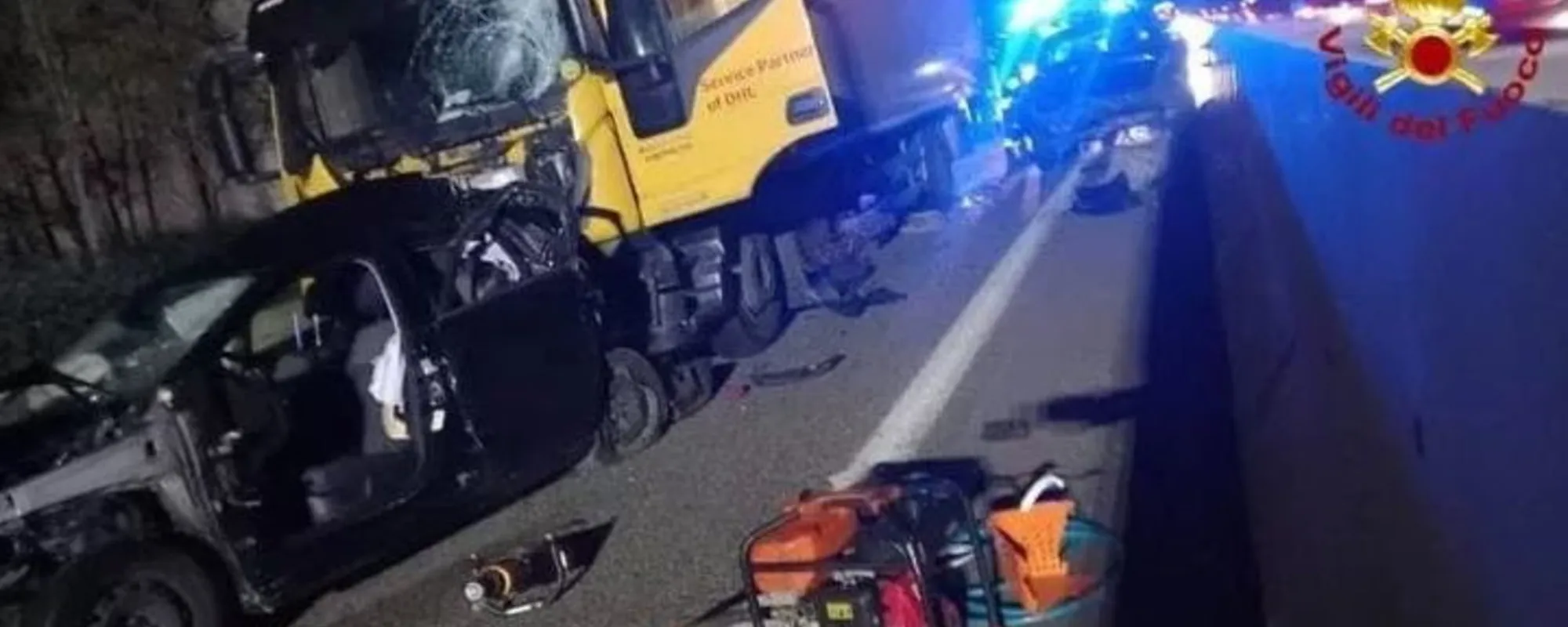 Tornavano dalla visita ginecologica: lo schianto