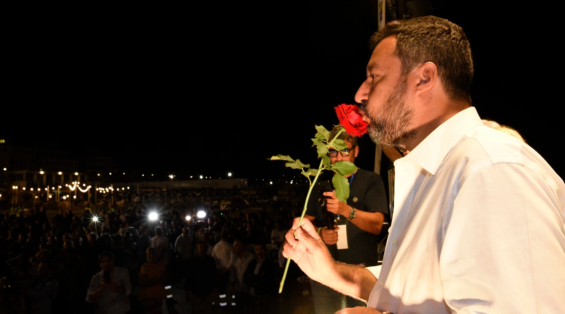 Matteo Salvini, il report segreto: 320 deputati e 120 senatori, ora si capiscono molte cose