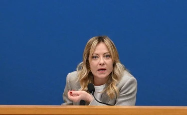 Giorgia Meloni, rumors: la mossa per la Famiglia nel bosco