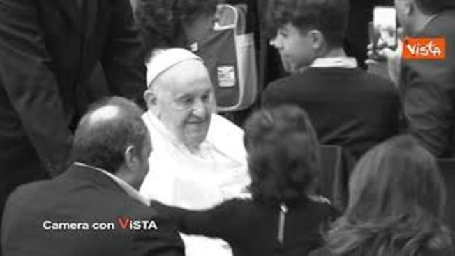 A Dio, Francesco. Su Camera con Vista, il programma di Alexander Jakhnagiev in onda su La7