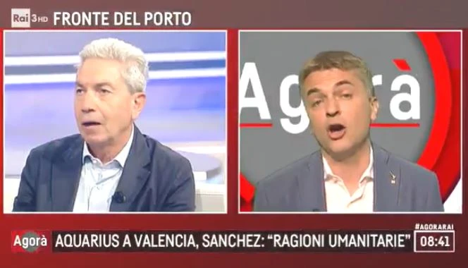 Aquarius, scontro fra Antonio Padellaro ed Edoardo Rixi: "È come una pistola, è uno strumento"