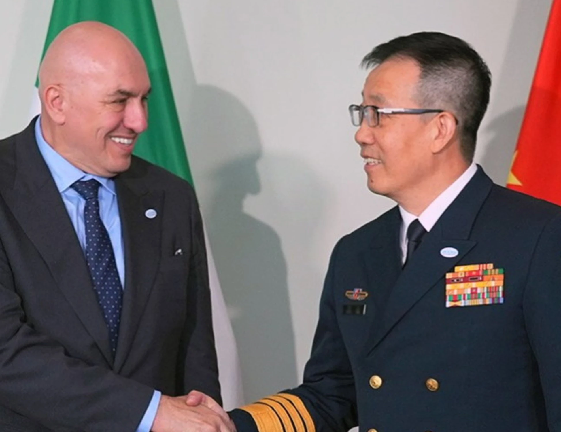 Onu, il ministro Crosetto incontra l'omologo cinese Ammiraglio Jun Dong