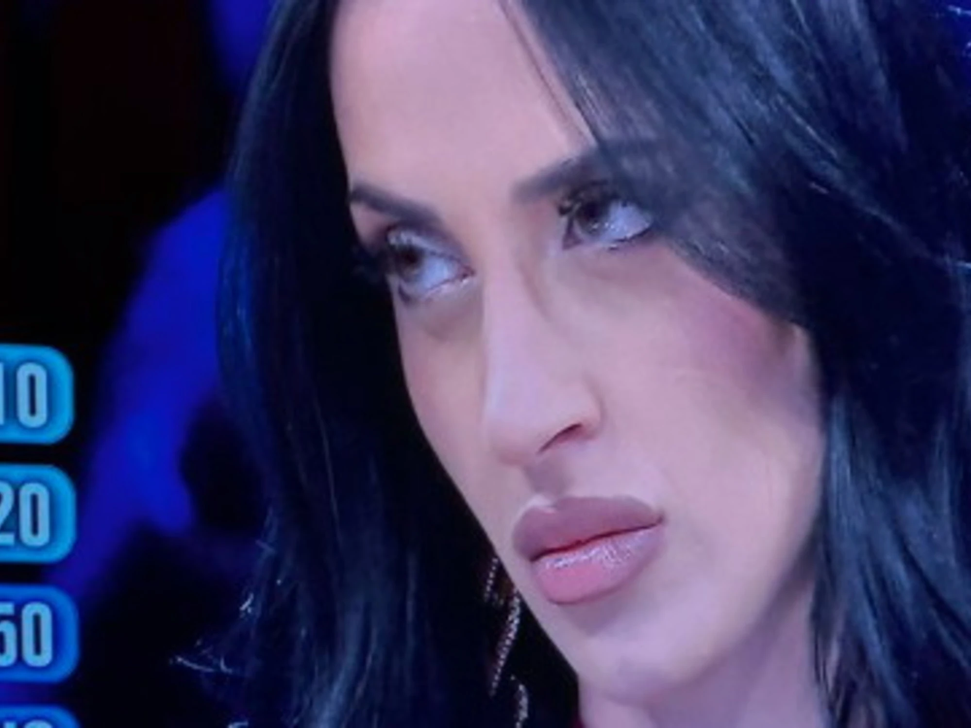 Affari tuoi, "problemi familiari": assenza clamorosa