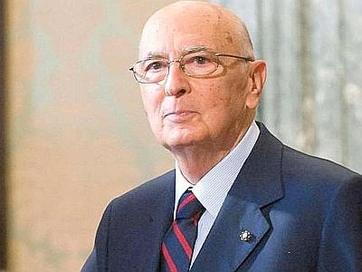 Napolitano: "Vicini e solidali ai carabinieri"