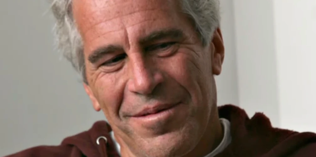 Jeffrey Epstein morto suicida: accusato di abusi su minori il finanziere si uccide in cella