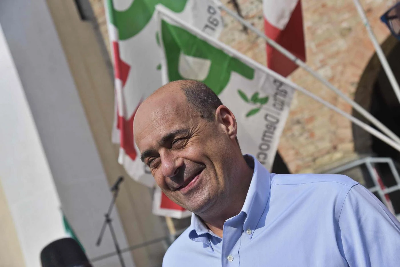 Nicola Zingaretti presenta la segreteria del Pd: fuori Matteo Renzi, umiliato ancora