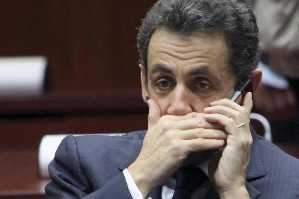 Francia, l'ex presidente Nicolas Sarkozy in stato di fermo