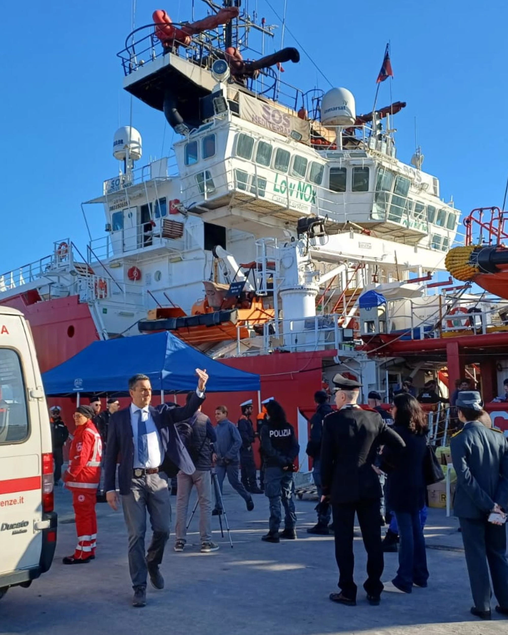 Ocean Viking, migrante arrestato dopo lo sbarco: chi è