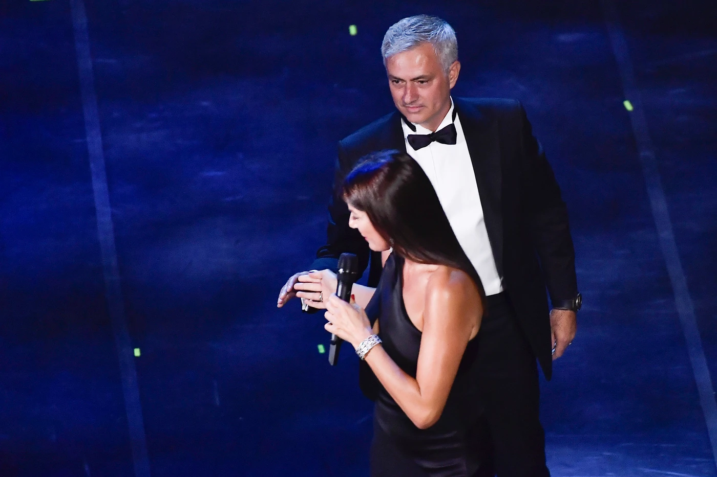 Best Fifa, gaffe di Ilaria D'Amico con Josè Mourinho: lo Special One rifiuta di tornare sul palco