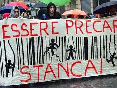 Napoli, guerriglia a corteo anti Fornero cassonetti rovesciati e pietre sugli agenti