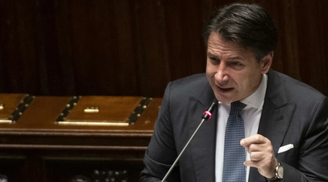 Lockdown, il giudice "condanna" Giuseppe Conte: "Abuso di potere che viola la Costituzione", multa annullata