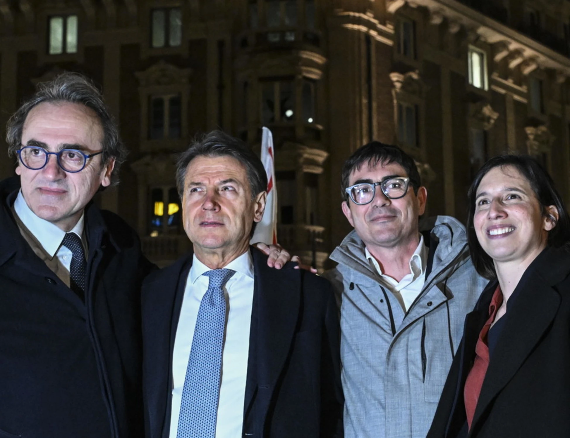 Sondaggio supermedia, la spallata? Solo nei sogni della sinistra