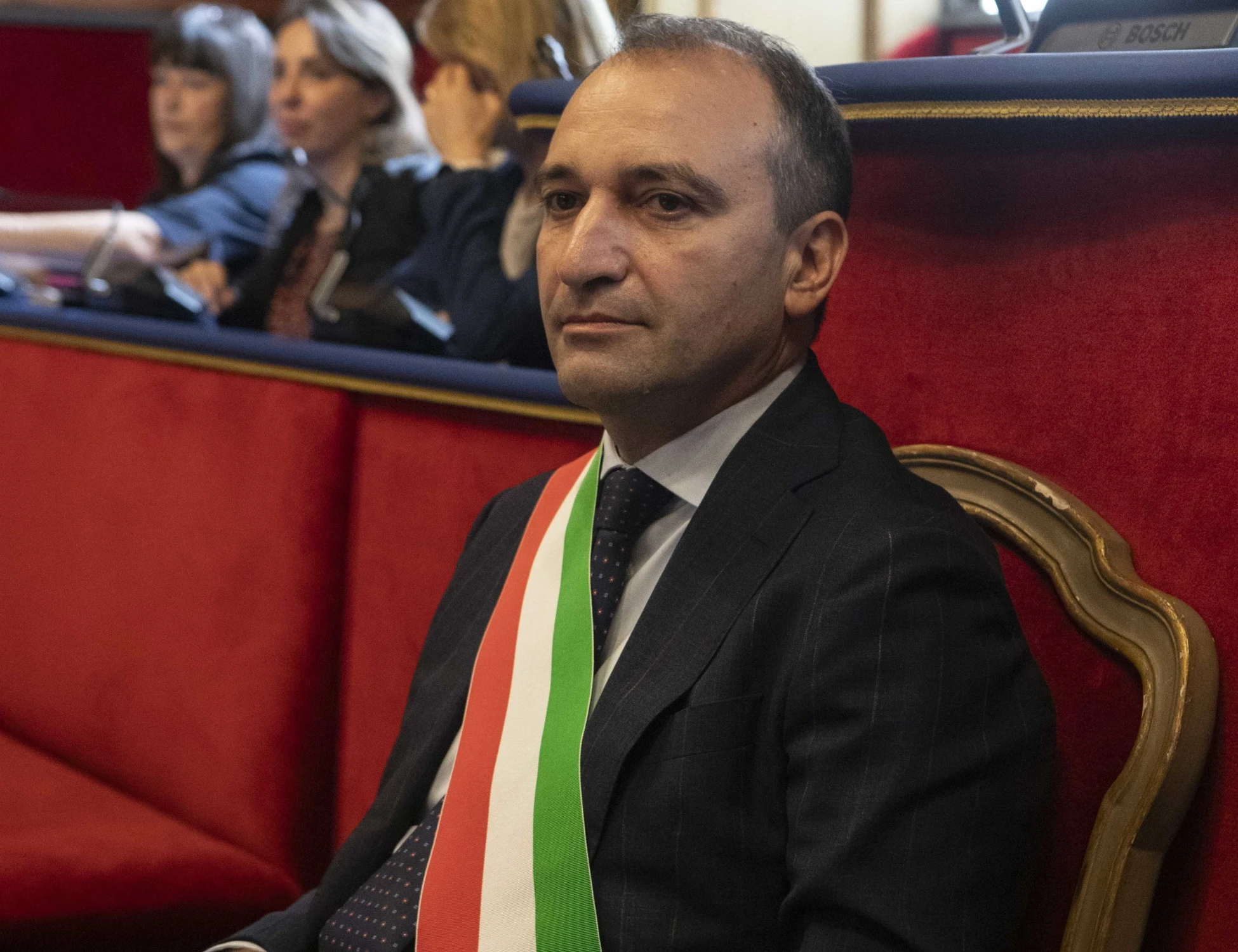 Torino, il Pd vuole requisire le case sfitte. Ira-Forza Italia: "Come Askatasuna"