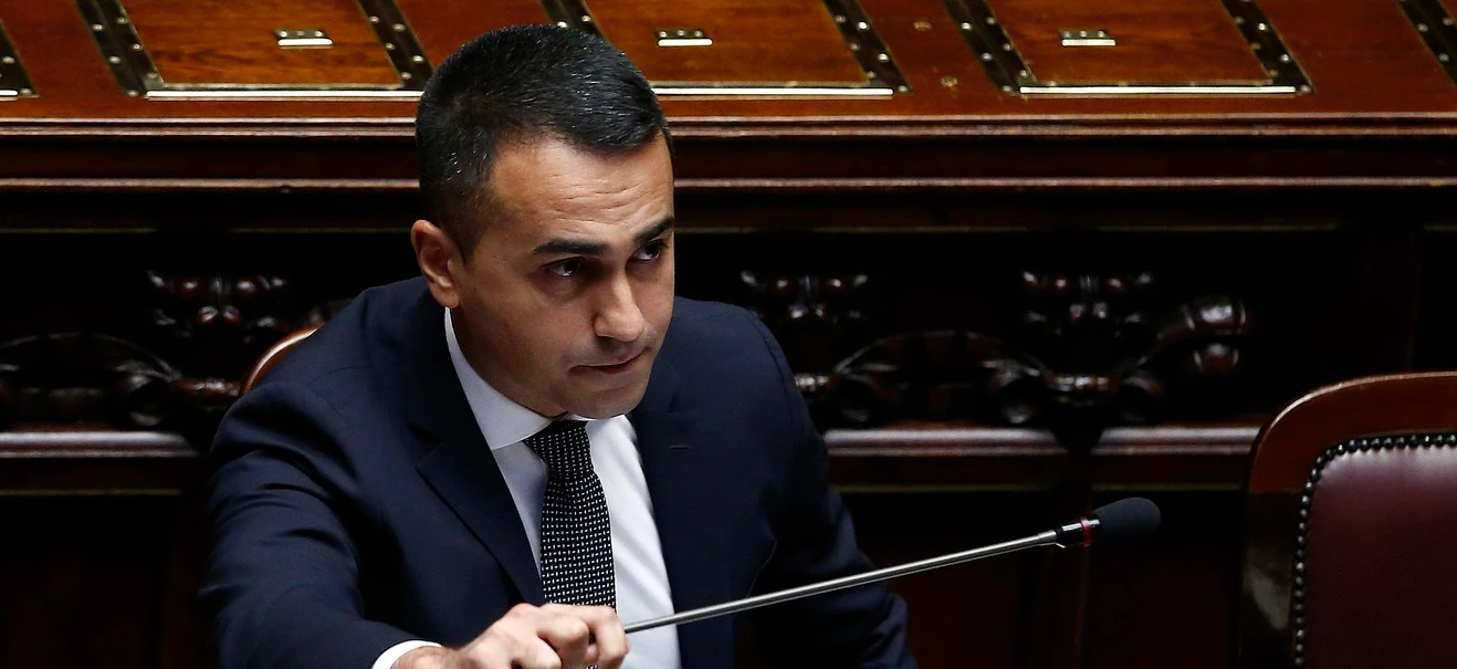 Luigi Di Maio, lettera dei dissidenti a Casaleggio: Caporetto in Umbria? Il capo può saltare