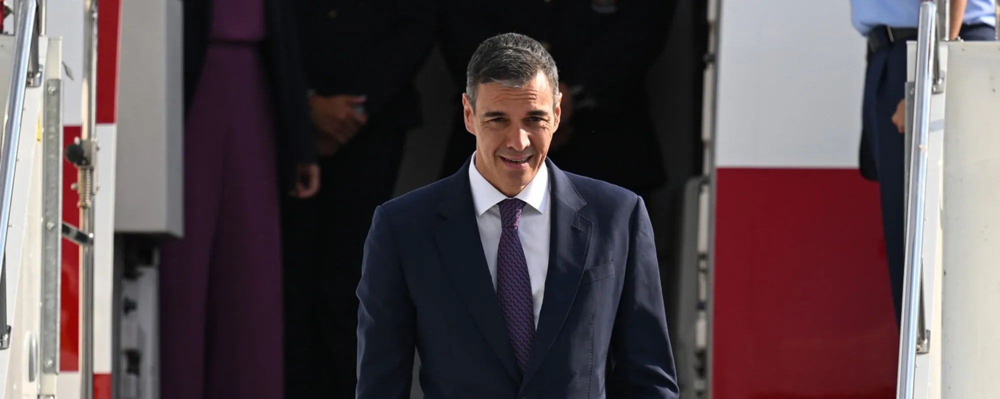 Ceuta, dà per prima l'allarme invasione? Licenziata dal governo Sanchez: scandalo in Spagna