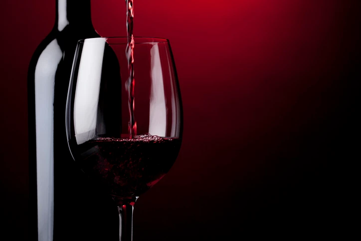Bonarda, il vino ritirato dagli scaffali: il prodotto nel mirino del Ministero, i rischi per la salute