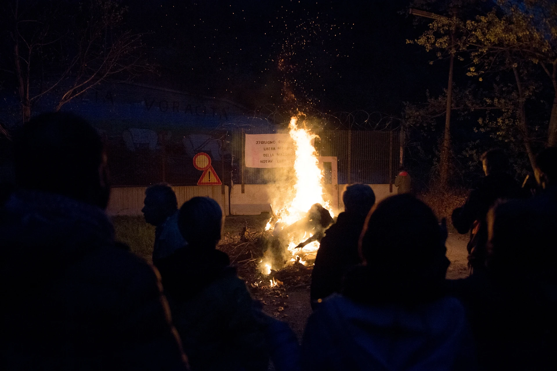 No Tav, pestano agenti e bloccano autostrada? Filippo Facci rivela: i magistrati li assolvono