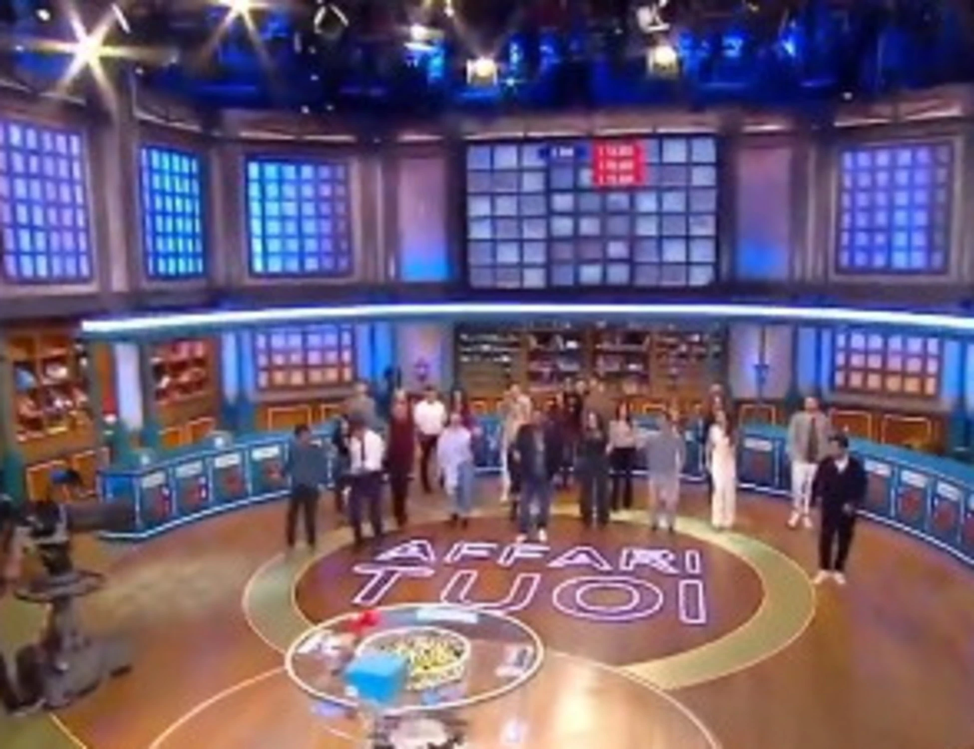 Affari tuoi, il pesante sospetto durante la puntata: "Via i 15mila? Sembra contenta"